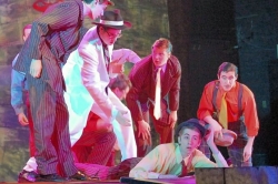 An appreciation: Huge Penn-Trafford troupe undertakes 'Guys and Dolls'