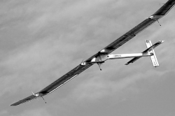 Plane that loves sunlight gets the spotlight
