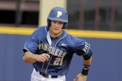 East Xtra: Gateway grad gives Pitt a lift on diamond