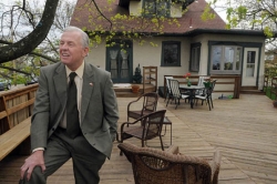 Pittsburgh mayoral campaign leads Wagner to open up about self, Vietnam