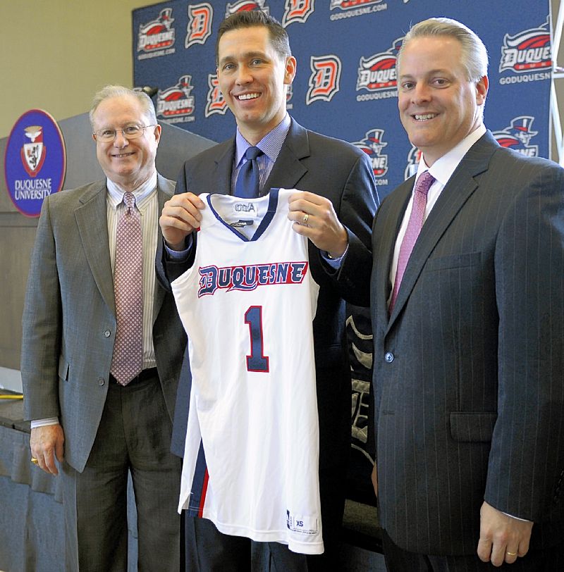 Duquesne-women_original