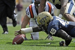 Pitt coach Chryst drops two players from team; one other suspended