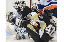 Ron Cook: Vokoun excels despite nerves