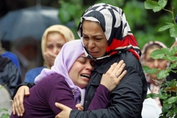 Turkey says bombings linked to Syria