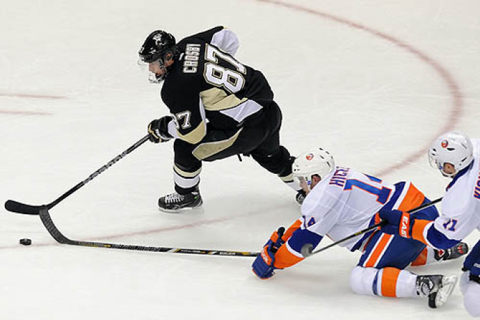 Sid-beats-isles-puck_original