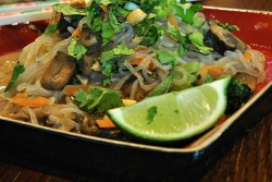 What's for Dinner: Shirataki Noodles Stir-Fry