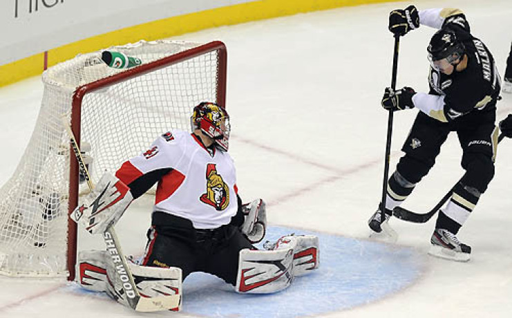 Evgeni-malkin-scores-in-game-1_original