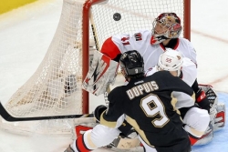 Penguins' Dupuis scores more even-strength goals than most NHL stars