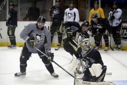 Penguins hope to build rare (for them) 2-0 edge tonight