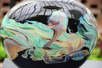 Glass sculptures shine at flower show