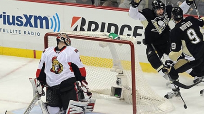 Crosby puts on a show in Penguins' 4-3 victory