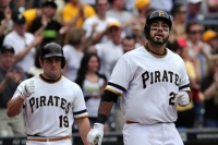 Locke, Alvarez lead Pirates to 1-0 win over Houston
