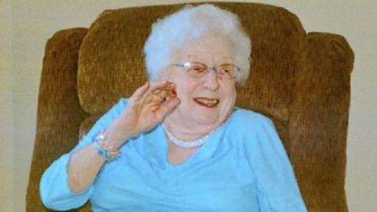 Eva S. Borgia. 