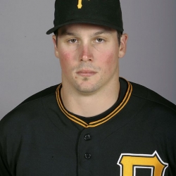 Pirates' Snider endures off the field