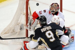 Cook: Penguins winger Dupuis best bargain in NHL