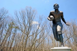 Federal law could send Jim Thorpe's body home