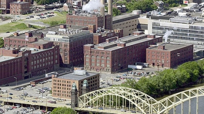 The H.J. Heinz plant and neighboring buildings on the city's North Side plant in a 2001 photo.