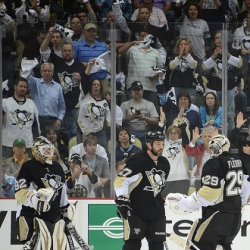 Penguins notebook: Bylsma not saying who starts in goal