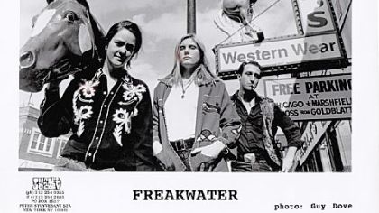 Freakwater in the '90s: Catherine Irwin, Janet Beveridge Bean and David Wayne Gay.
