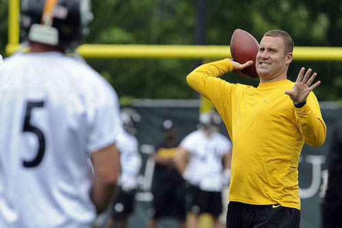 Roethlisberger: Knee fine, 'could play Sunday if I had to'
