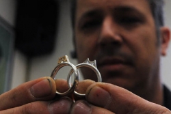 Pittsburgh Pride logo design rings true with Shadyside jeweler