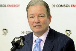 Penguins GM Shero wins NHL general manager of the year
