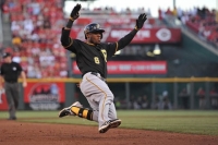 Pirates lose to Reds, 2-1, in 13 innings