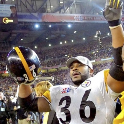 Jerome Bettis finds his family in the crowd that fairytale evening in Detroit after Super Bowl XL.
