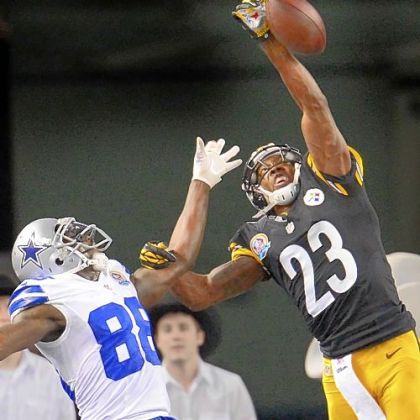 Keenan Lewis breaks up a pass intended for Dallas' Dez Bryant in the Dec. 16 game against the Cowboys.
