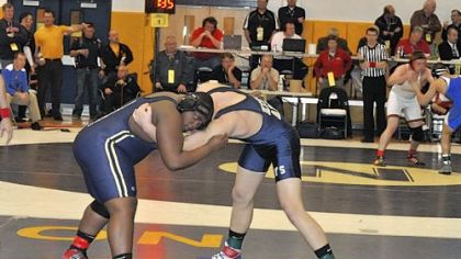 Hopewell will be without heavyweight Damon Sims Jr., left, at the Midwestern Athletic Conference tournament this weekend.