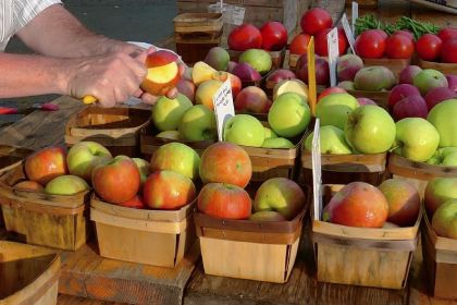 Apples from Paul's Orchard at the Mt. Lebanon Lions Farmers Market.