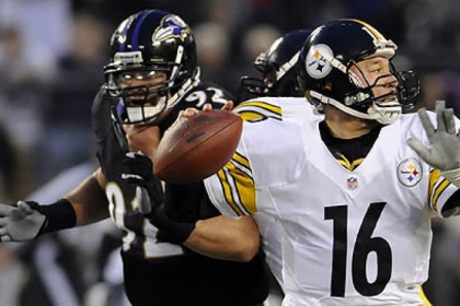 Steelers quarterback Charlie Batch drops back to pass against the Ravens in a game in December.