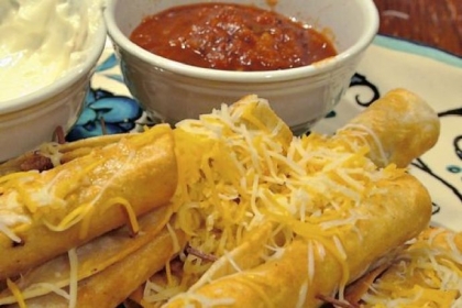 Codzitos (Crispy Rolled Little Tacos)