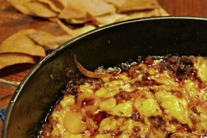 Mexican Chorizo and Cheese (Queso Fundido con Chorizo)