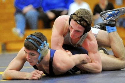 Avonworth's Wes Bartholomew, top, going against Burrell's Phil Marra, is ranked No. 8 at 138 pounds in Class AA.