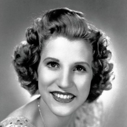 This 1942 file photo shows singer Patty Andrews, the last survivor of the three singing Andrews sisters, who has died in Los Angeles at age 94.