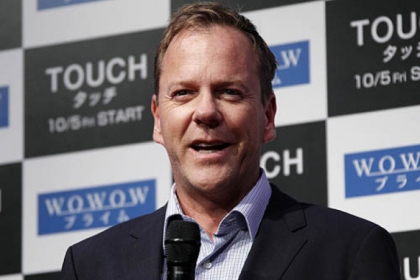 Actor Kiefer Sutherland has been named Man of the Year by Harvard University's Hasty Pudding Theatricals.