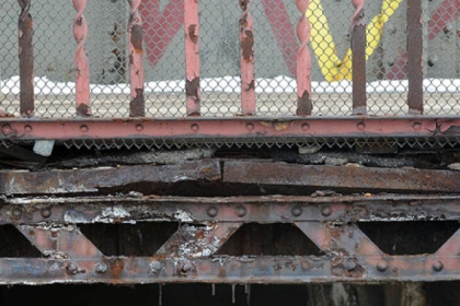 The bridge at Highland Avenue is scheduled to close in March and re-open in November, and construction work will close down South Highland Avenue and Ellsworth Avenue.