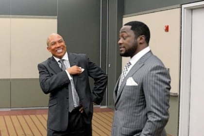 Former Steeler Hines Ward and Steelers coach Mike Tomlin share a laugh during the 77th annual Dapper Dan Dinner & Sports Auction.