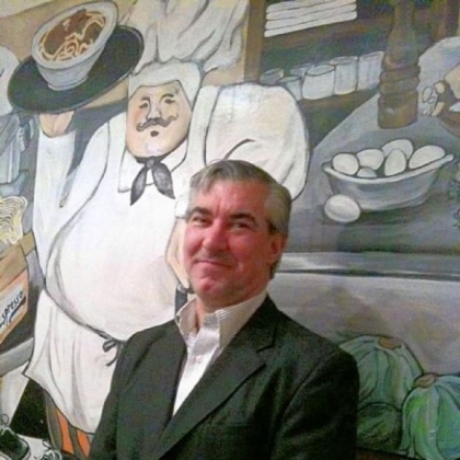 Lou Minutello at his family's restaurant in Shadyside