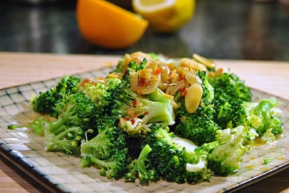 Broccoli in Orange Chili Oil