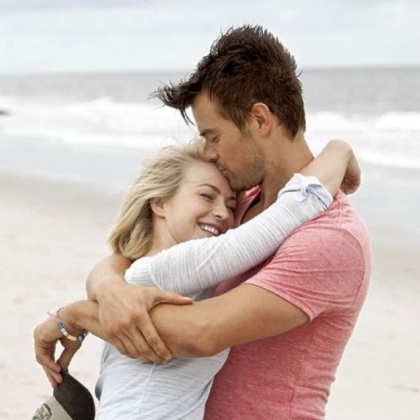 Julianne Hough and Josh Duhamel star in "Safe Haven," based on the novel by Nicholas Sparks.