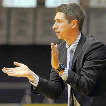 Coach Andy Toole has his Robert Morris team tied with LIU Brooklyn for first place in the Northeast Conference after beating Sacred Heart Saturday.