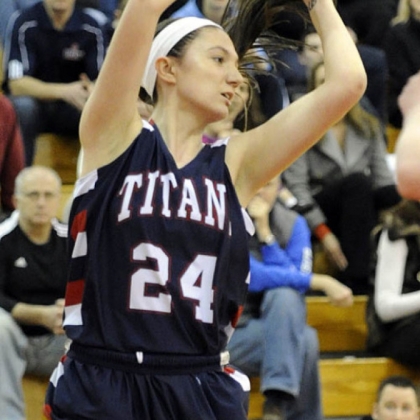 Shaler's Andrea Lydon looks to pass the ball against Chartiers Valley.
