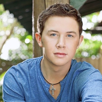 "American Idol" winner Scotty  McCreery divides his time between touring and studying.