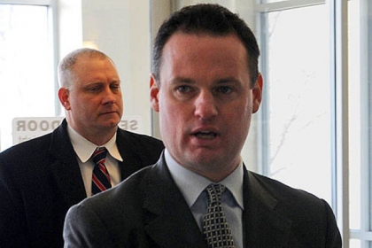 Mayor Luke Ravenstahl arrives at Pittsburgh police headquarters Thursday on the North Side to meet with new acting Chief Regina McDonald.