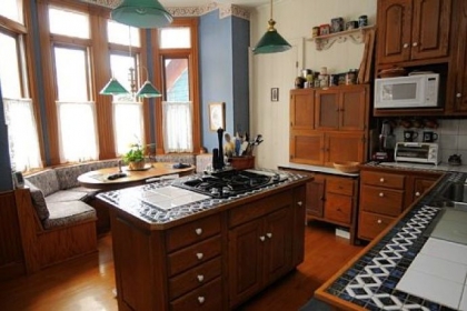 The kitchen in the home of Linda and Peter Floyd in Sewickley.