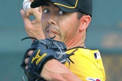 Pirates right hander Jeff Karstens throws off the mound during workouts in Bradenton, Fla., last spring training.