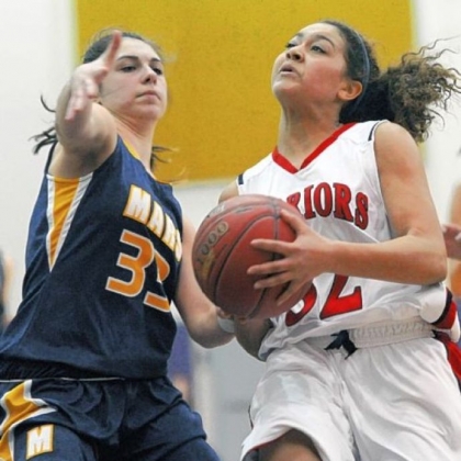 Elizabeth Forward's Jazmin King drives to the net against Mars' Elyssa Paras Feb. 20. Elizabeth Forward will play South Park in the WPIAL Class AAA title game.