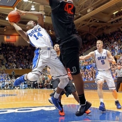 Men's Basketball Roundup: Kelly lifts No. 3 Duke past No. 5 Hurricanes